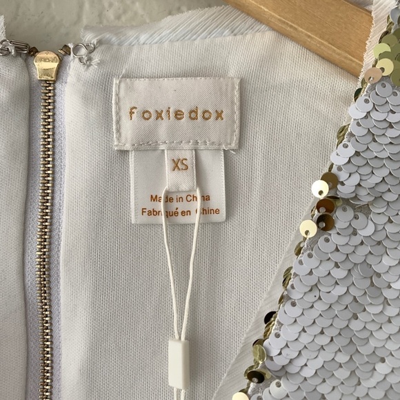 Foxiedox White Gold Flip Sequin Mini Dress XS - Picture 6 of 16
